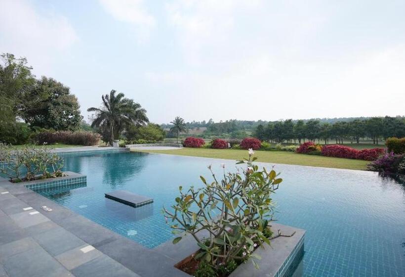 تختخواب و صبحانه Kimmane Golf Resort