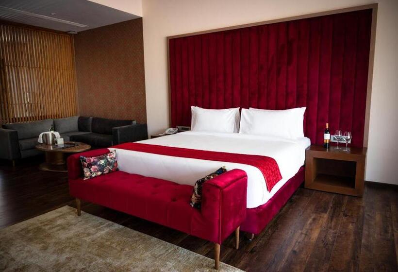 تختخواب و صبحانه Kimmane Golf Resort