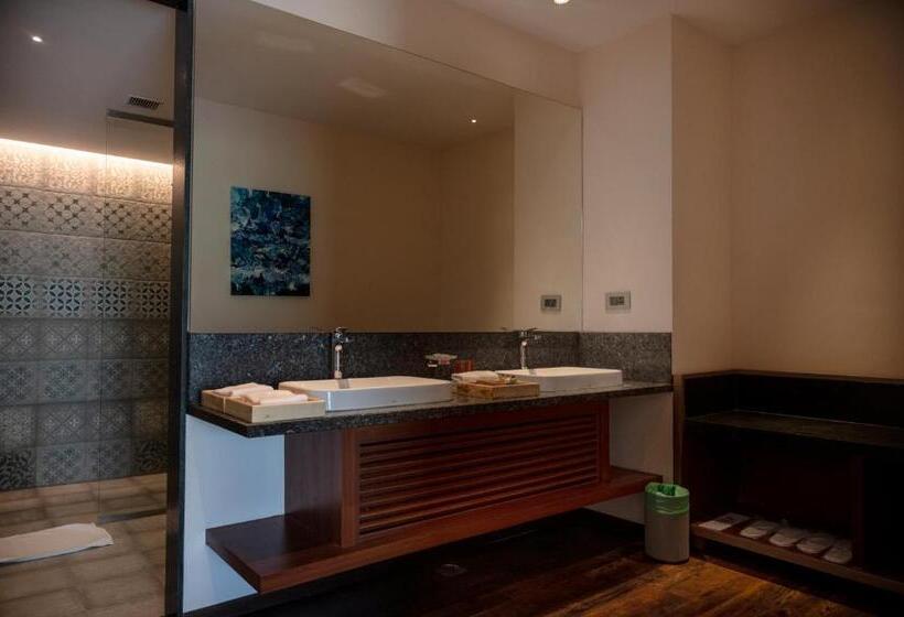 تختخواب و صبحانه Kimmane Golf Resort