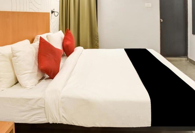 Отель Capital O Rpr263 Convivial Sky