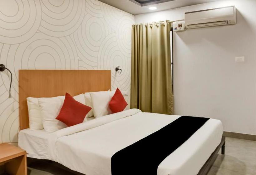 Отель Capital O Rpr263 Convivial Sky