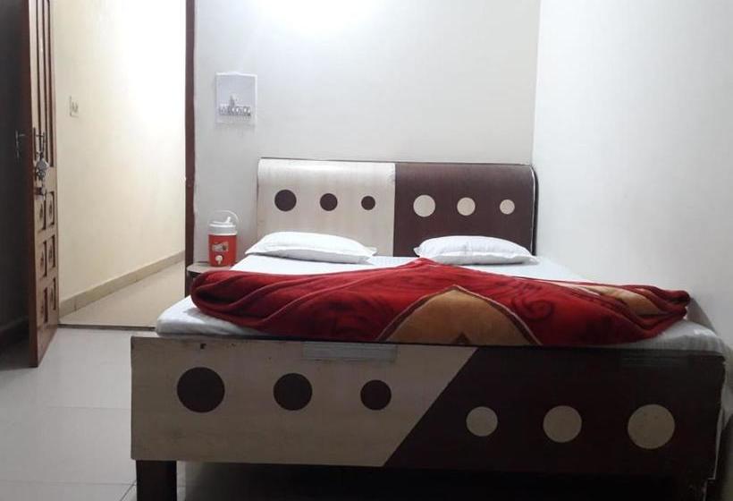 בית מלון כפרי Rock View