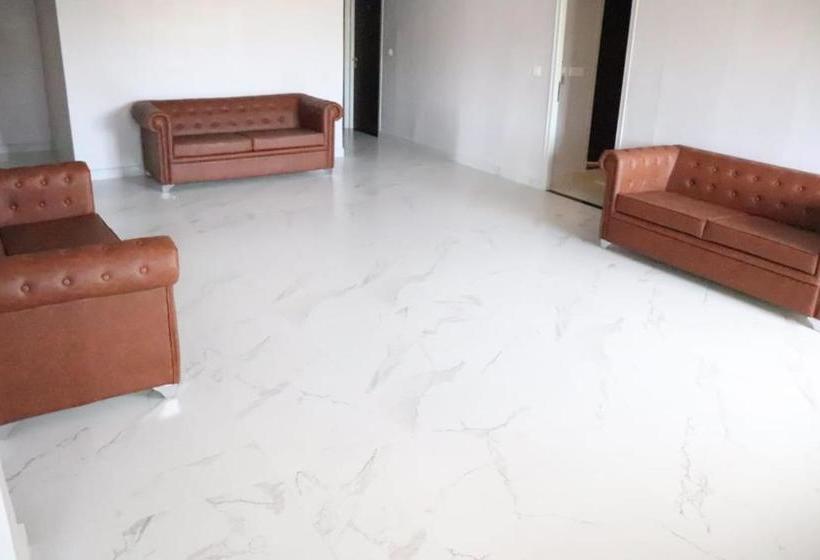 ホテル Ckm Town Inn