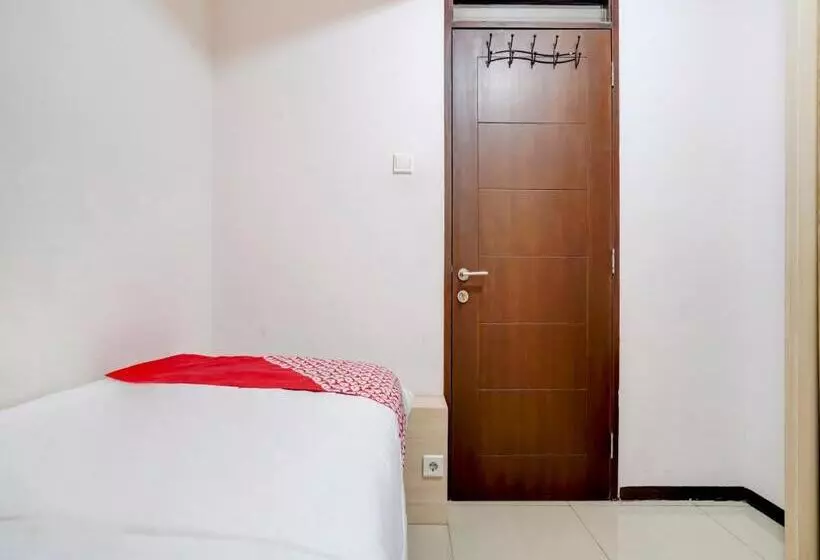 ホテル Collection O 90205 Queen Rent Apartment Gateway Pasteur
