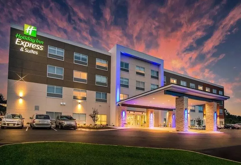 ホテル Holiday Inn Express & Suites   Asheboro, An Ihg