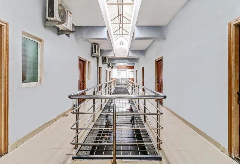 酒店 Spot On Com304 Aishwarya Residency