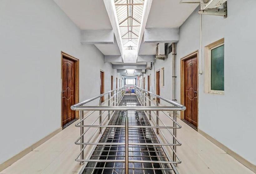 酒店 Spot On Com304 Aishwarya Residency