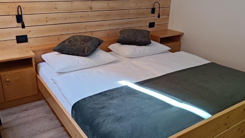 住宿加早餐  Apartments Kranebitt