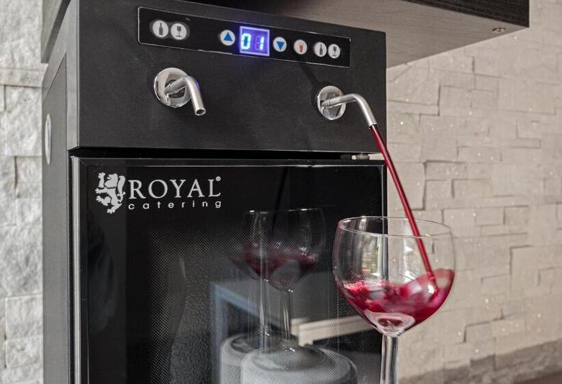 Casa Mirko B & B Con Stazione Ricarica Auto Elettriche Parcheggio Privato Auto Moto Biciclette