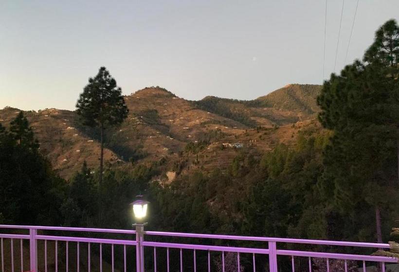 בית מלון כפרי Aaradhey Cottage