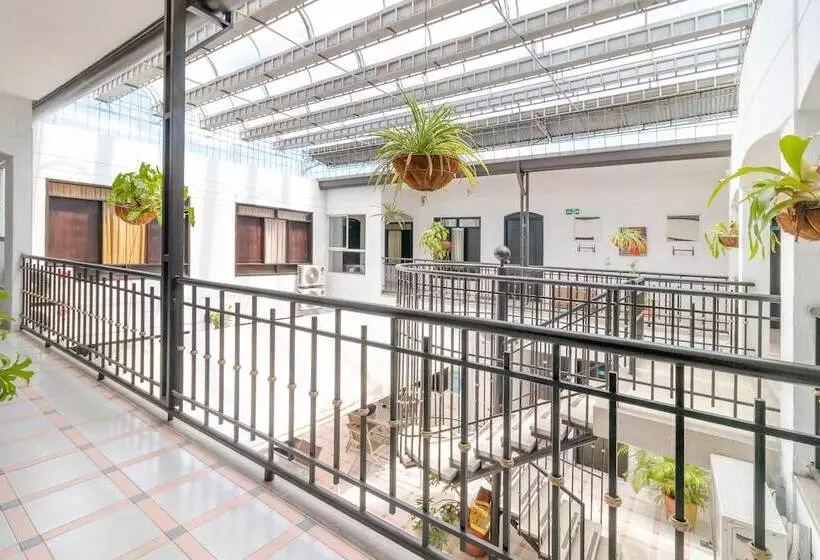 هتل Ayenda Oporto Suites