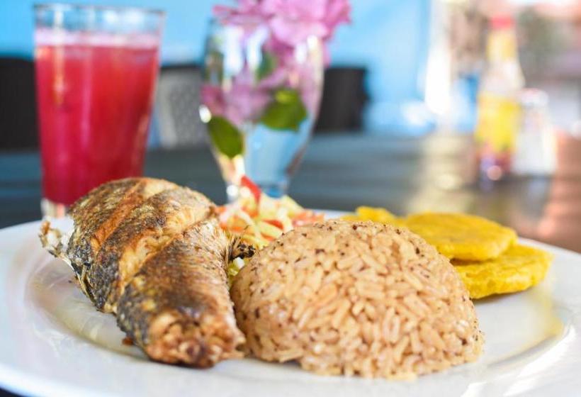 هتل Cocotera Beach