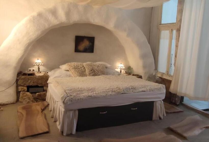 ホテル Faluhely Major