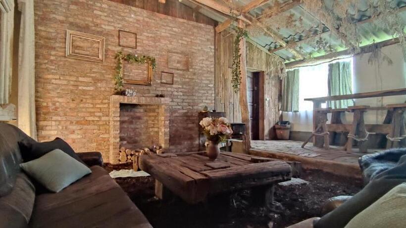 ホテル Faluhely Major