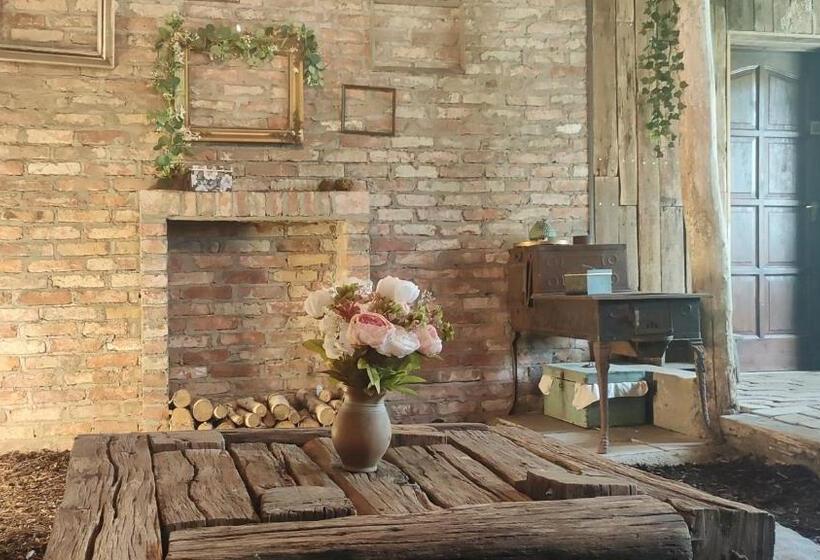 ホテル Faluhely Major