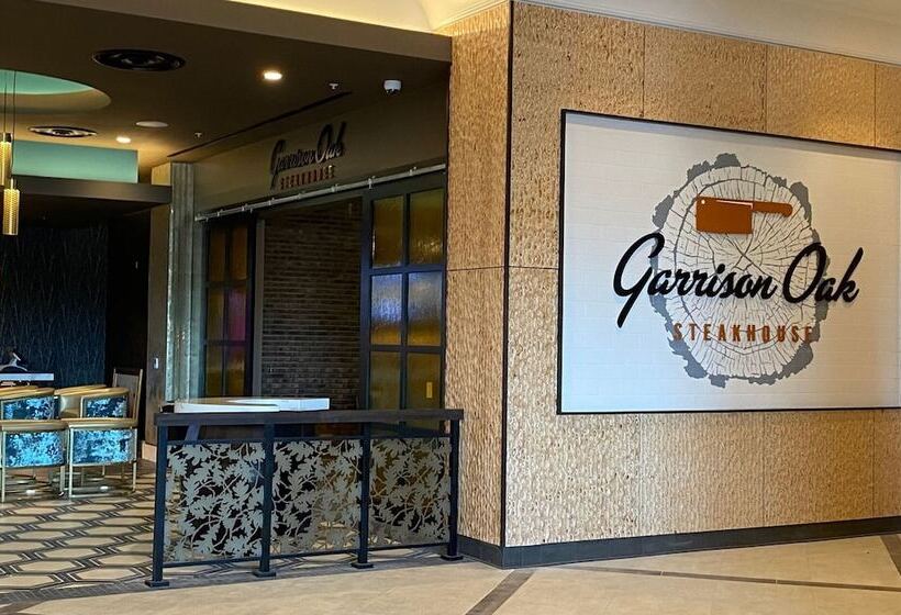 فندق Oak Grove Racing Gaming