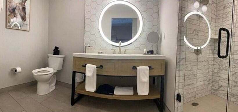 فندق Oak Grove Racing Gaming