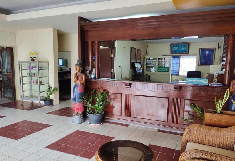 호텔 Oyo 655 Burapa Inn