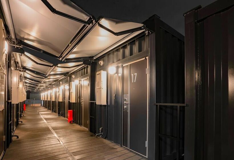 Отель R9 The Yard Ashikaga Eki Nishi