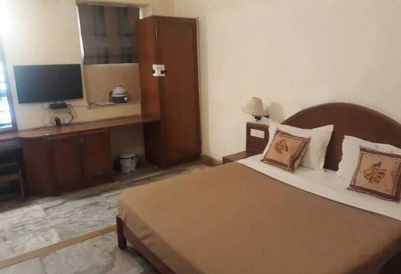 Hotell Sunrise Palace