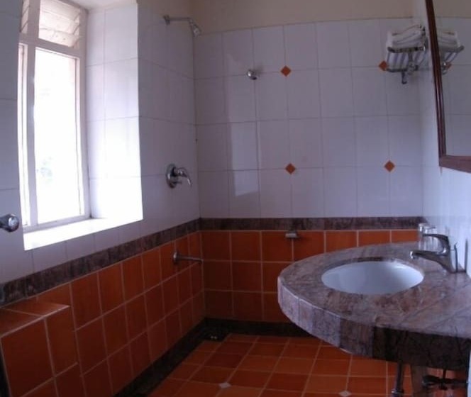 Hotell Sunrise Palace