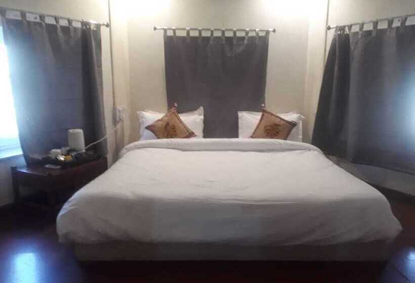 Hotell Sunrise Palace