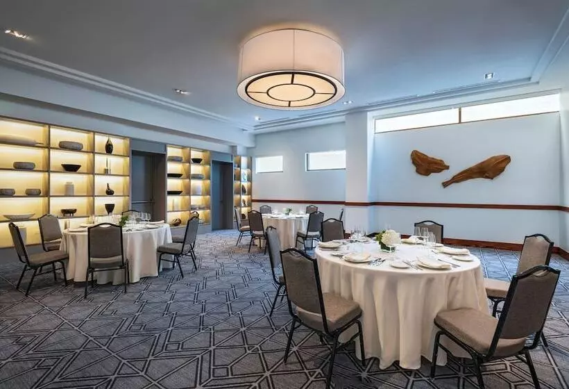 هتل The Brix Autograph Collection