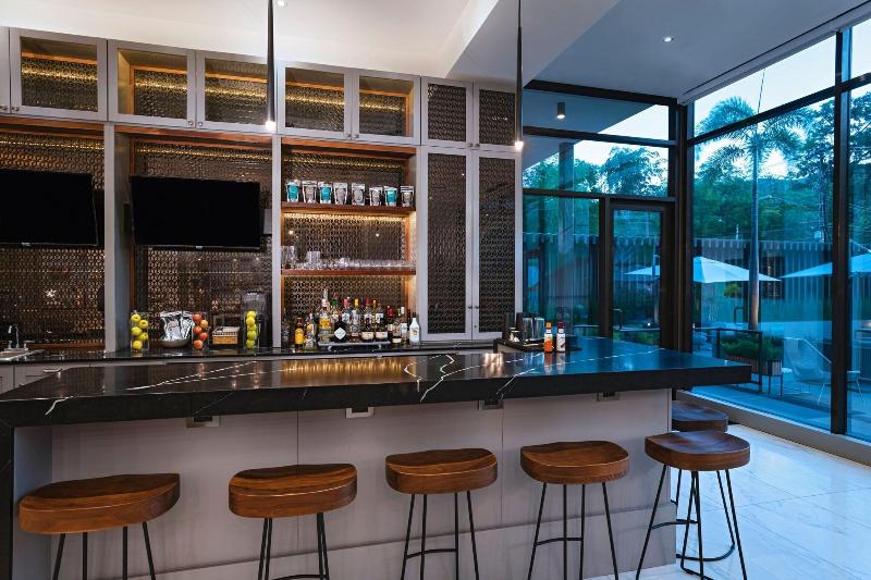 هتل The Brix Autograph Collection