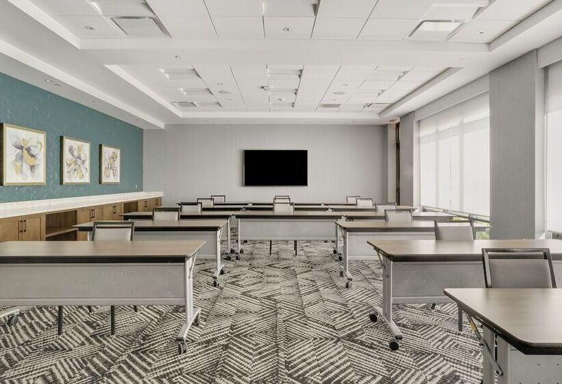 ホテル The Forester A Hyatt Place