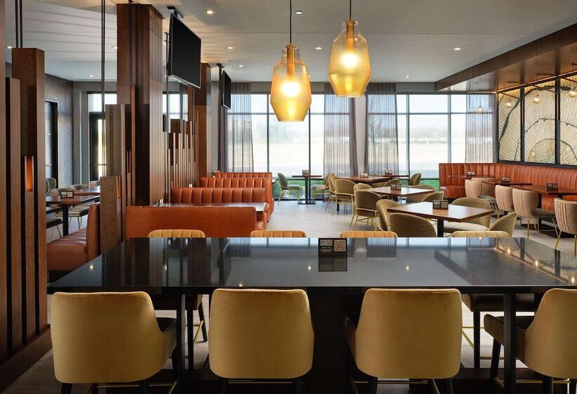 ホテル The Forester A Hyatt Place