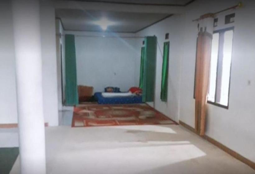 Hotelli Villa 3 Pinang