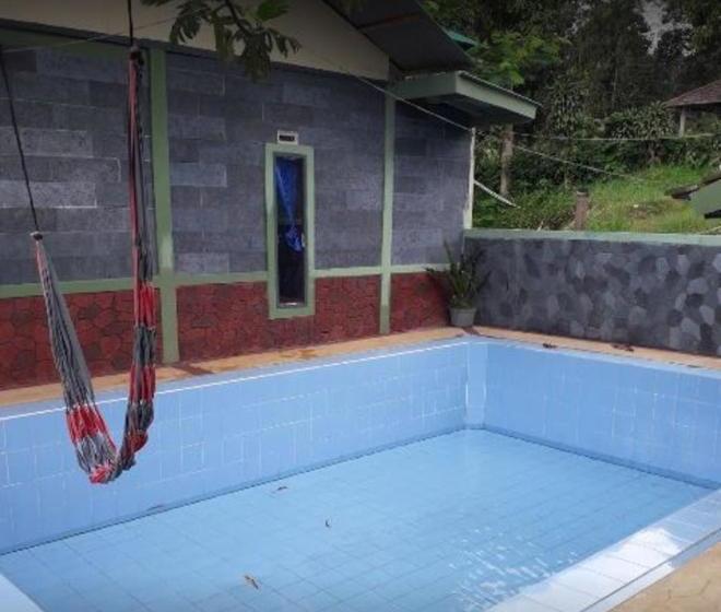 Hotelli Villa 3 Pinang