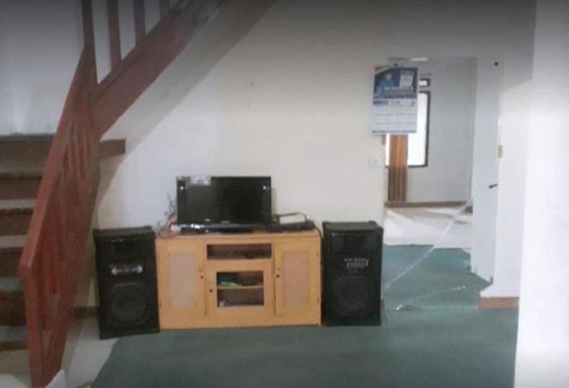 Hotelli Villa 3 Pinang