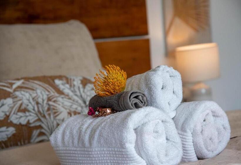 پانسیون Equleni Guest Farm