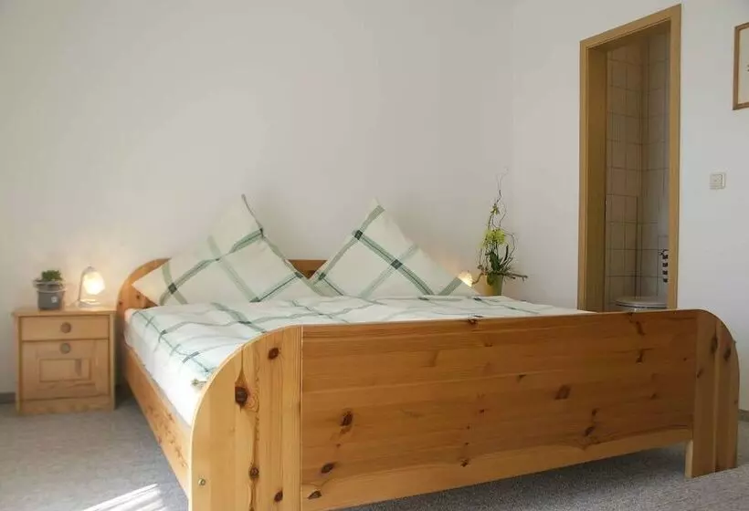 Majatalo Landgasthof Zur Linde