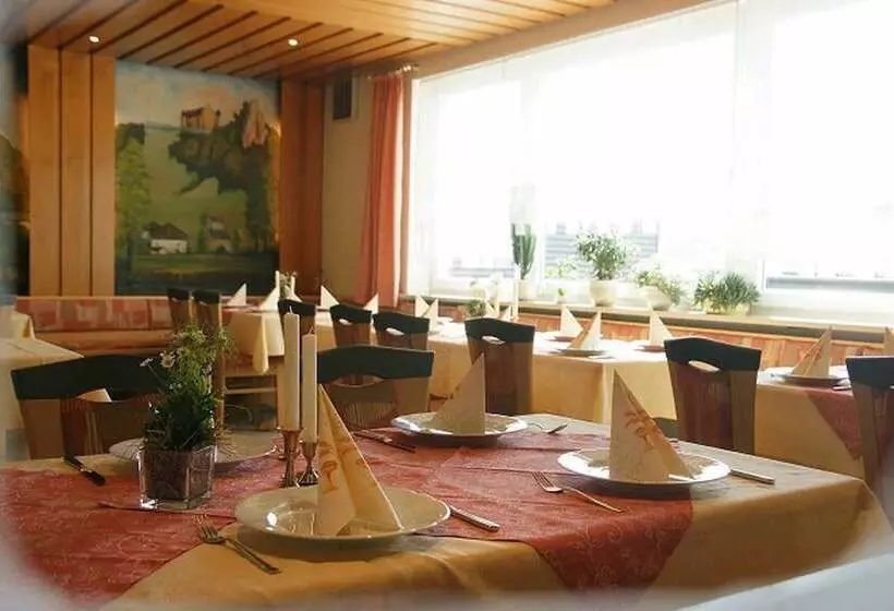 Majatalo Landgasthof Zur Linde