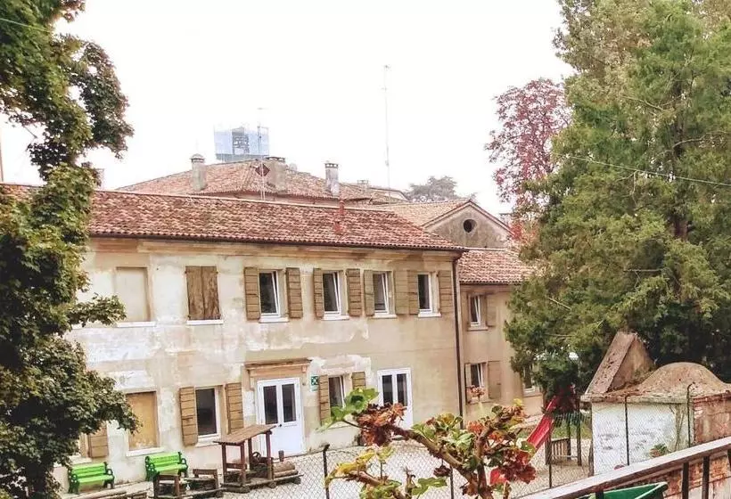 پانسیون Piazza Del Grano Treviso Center