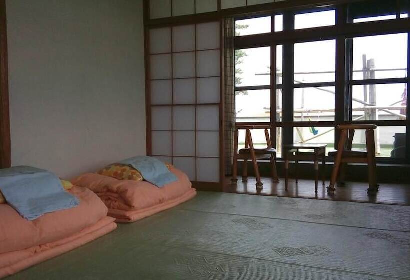 膳宿费 Poka Poka Village