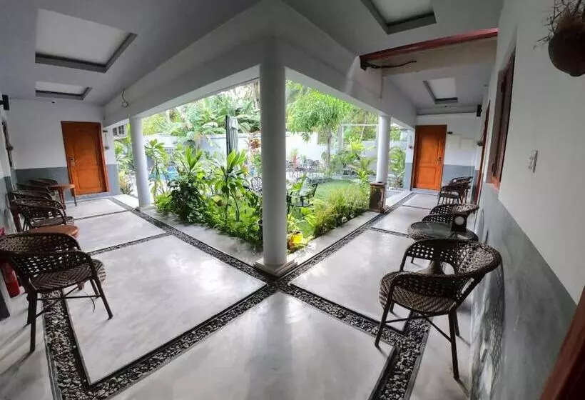 پانسیون Tiger Shark Residence & Dive