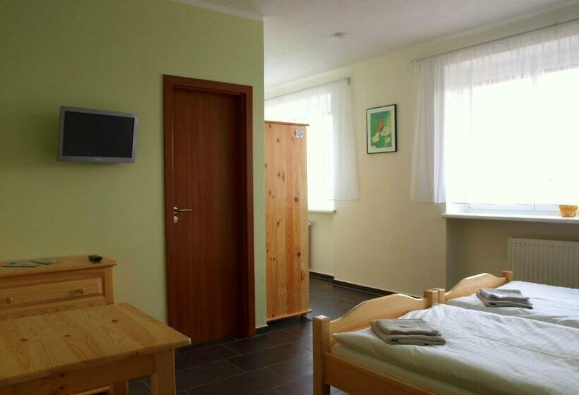 Szálló Penzion U Dvou Lip