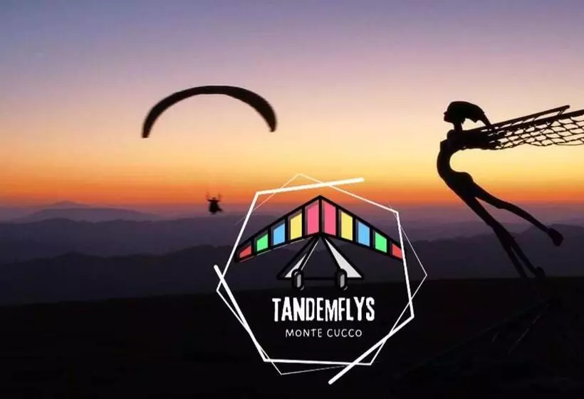 Hotelli Albergo Ristorante Montecucco Da Tobia