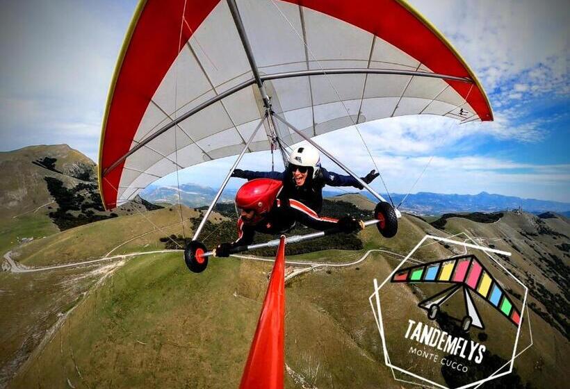 酒店 Albergo Ristorante Montecucco Da Tobia