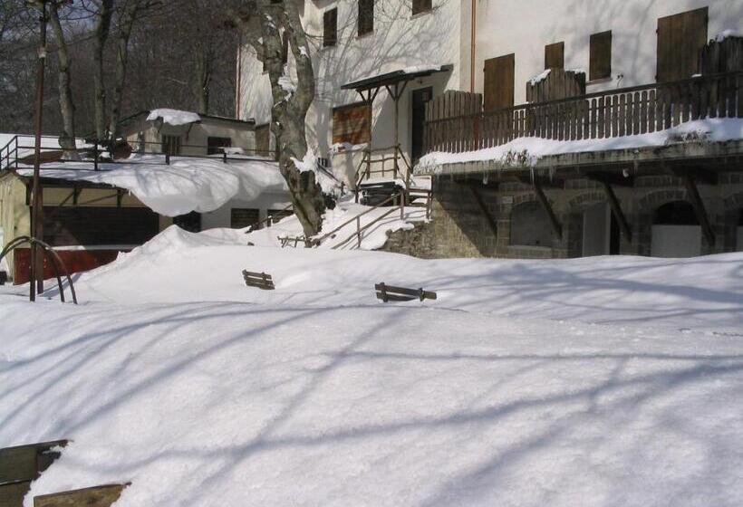 酒店 Albergo Ristorante Montecucco Da Tobia