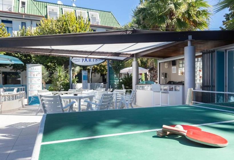 בית מלון כפרי Paris Resort