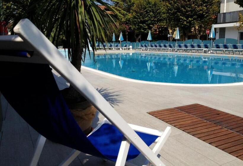 בית מלון כפרי Paris Resort