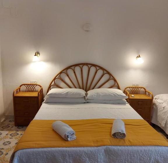 ホテル Pensione Maria Luisa