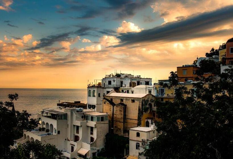 ホテル Pensione Maria Luisa