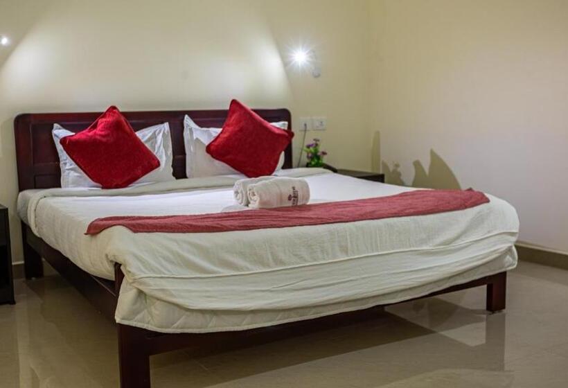 Hotel Woodside Residency