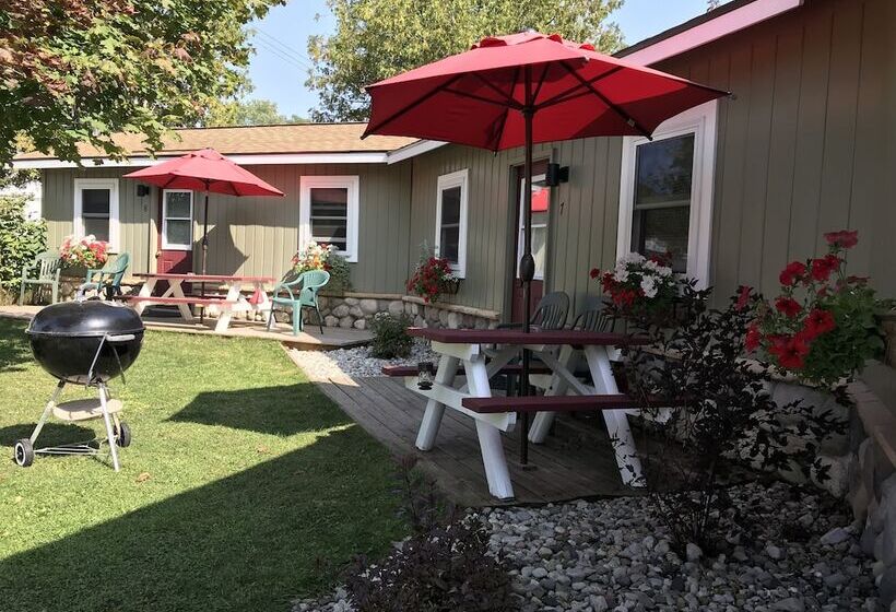 فندق على الطريق Cedar Ridge Cabins