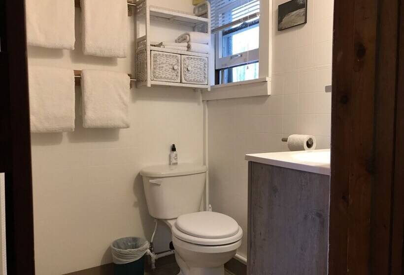 فندق على الطريق Cedar Ridge Cabins